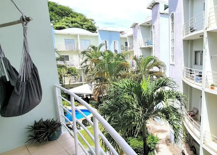 Vv2 42 - Bright Tama 2br Walk To And Pool